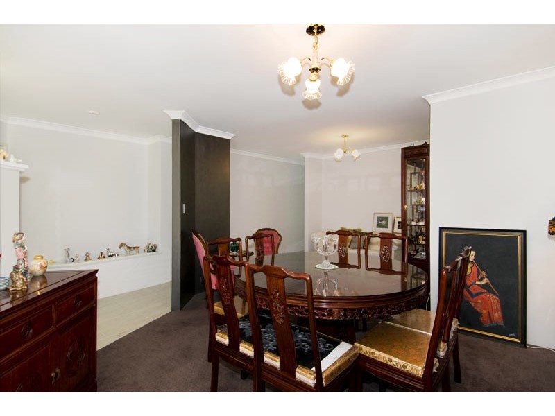 18 Staunton Rise, Halls Head WA 6210