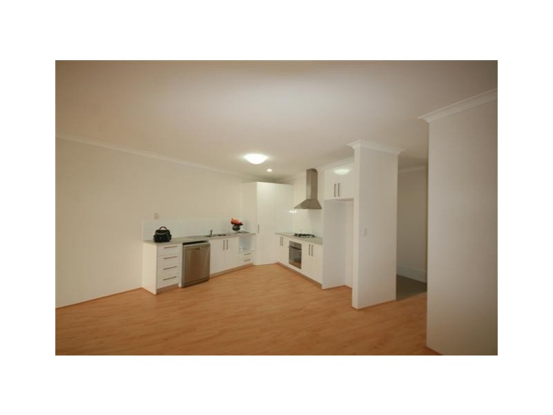 16/21 Southmead Green, Erskine WA 6210