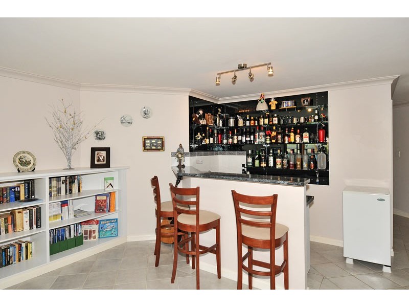 26 Picaroon Place, Halls Head WA 6210