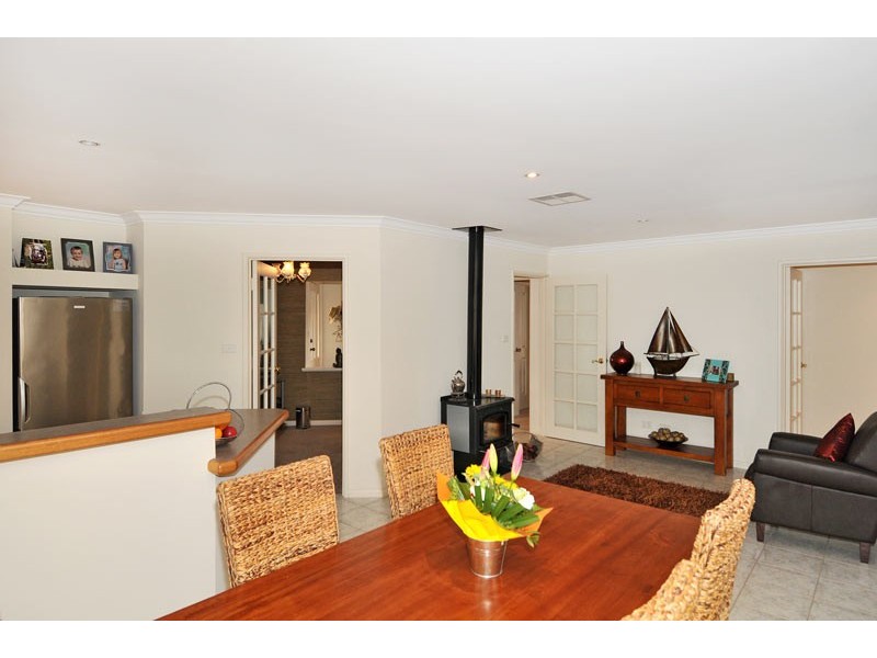 85 Portmarnock Circle, Halls Head WA 6210