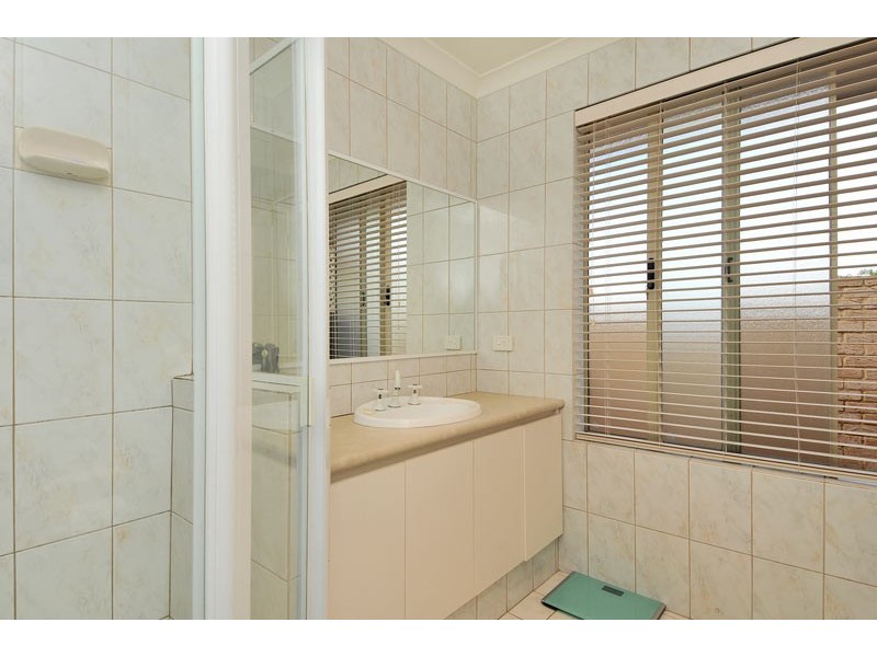 85 Portmarnock Circle, Halls Head WA 6210