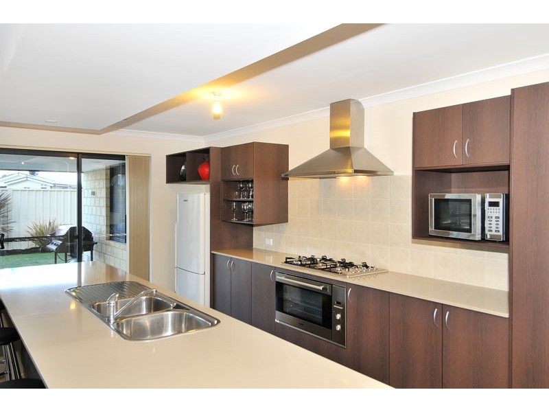 55 Len Howard Drive, Erskine WA 6210