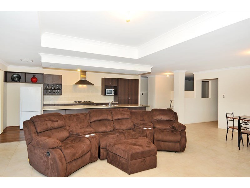 55 Len Howard Drive, Erskine WA 6210