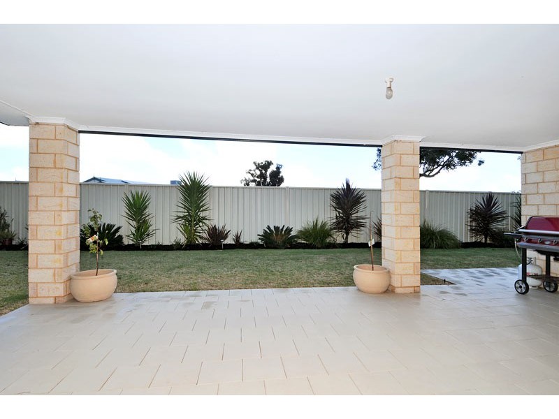 55 Len Howard Drive, Erskine WA 6210