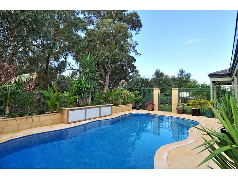 87 Meadow Springs Drive, Meadow Springs WA 6210