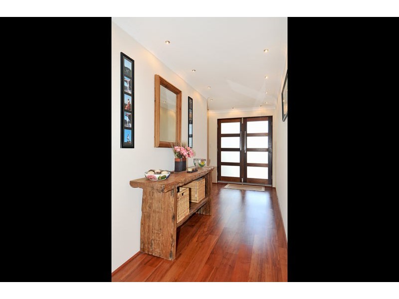 87 Meadow Springs Drive, Meadow Springs WA 6210