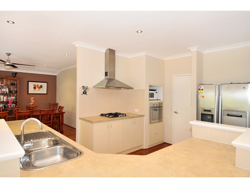 87 Meadow Springs Drive, Meadow Springs WA 6210