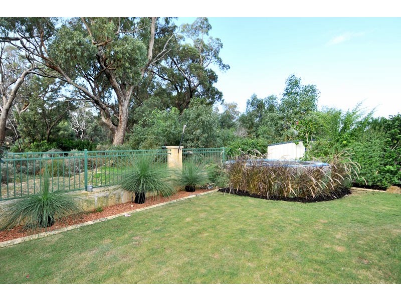 87 Meadow Springs Drive, Meadow Springs WA 6210