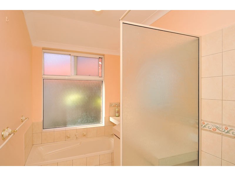 5 Kangaroo Paw Drive, Greenfields WA 6210