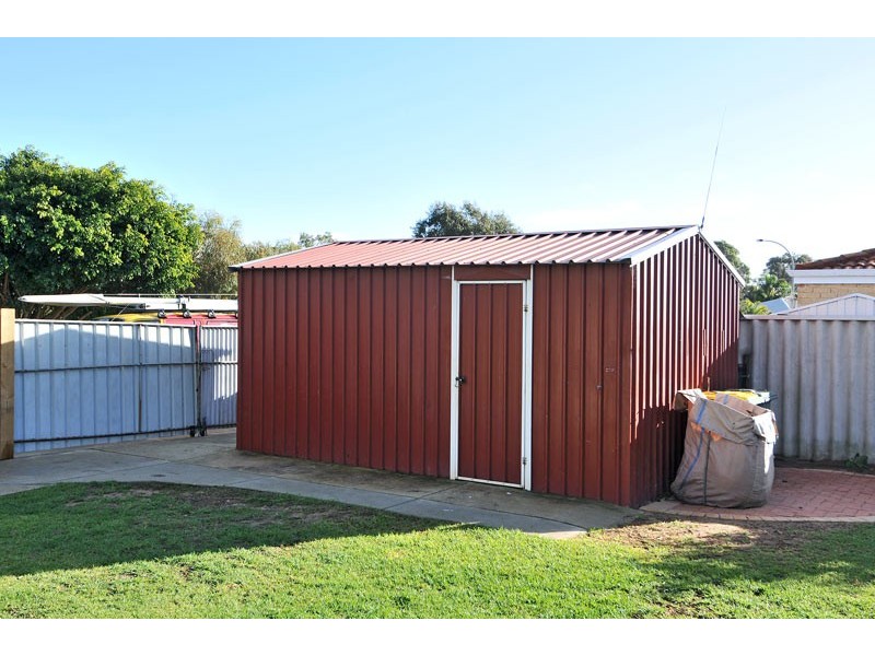 5 Kangaroo Paw Drive, Greenfields WA 6210