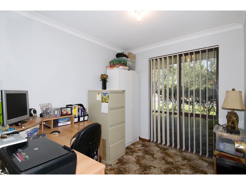 30 Grafton Drive, Dudley Park WA 6210