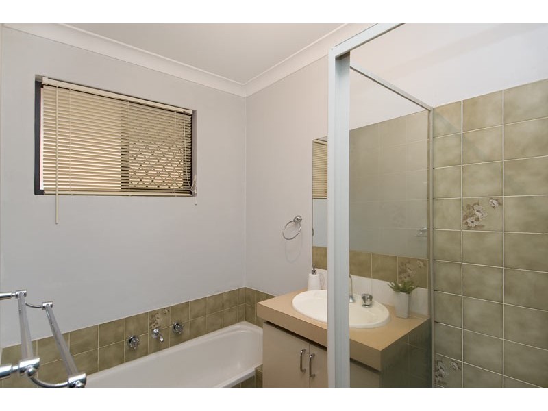 30 Grafton Drive, Dudley Park WA 6210