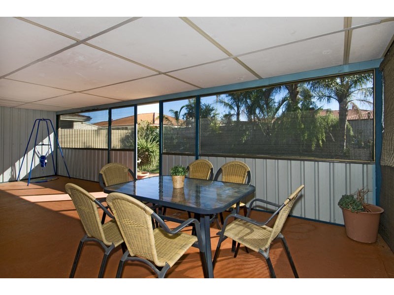 30 Grafton Drive, Dudley Park WA 6210