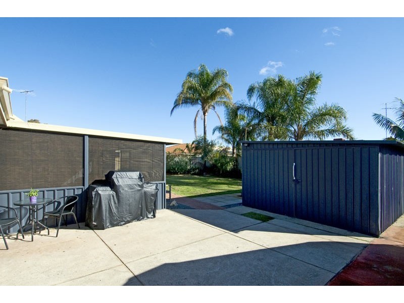 30 Grafton Drive, Dudley Park WA 6210