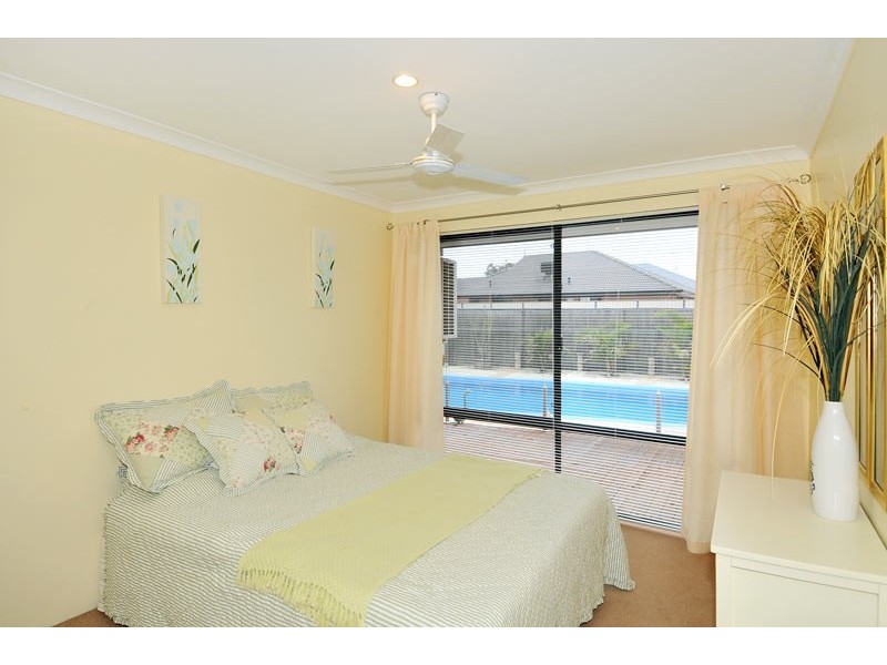 36 Camden Way, Meadow Springs WA 6210