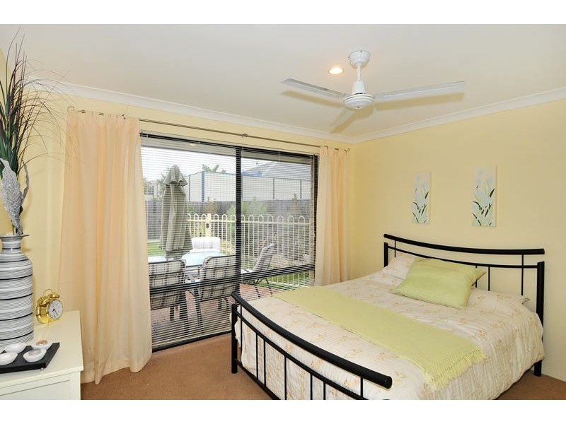 36 Camden Way, Meadow Springs WA 6210