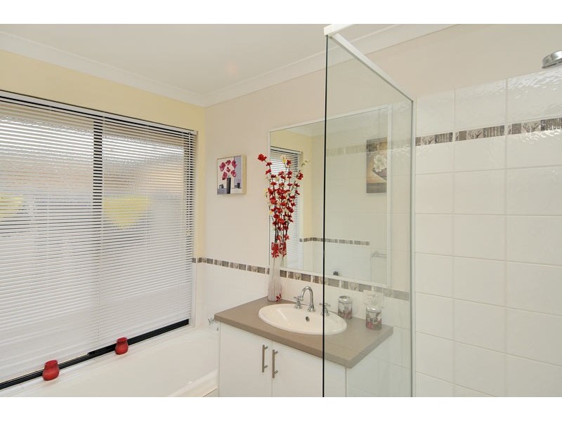 36 Camden Way, Meadow Springs WA 6210