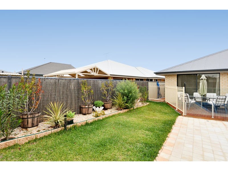 36 Camden Way, Meadow Springs WA 6210