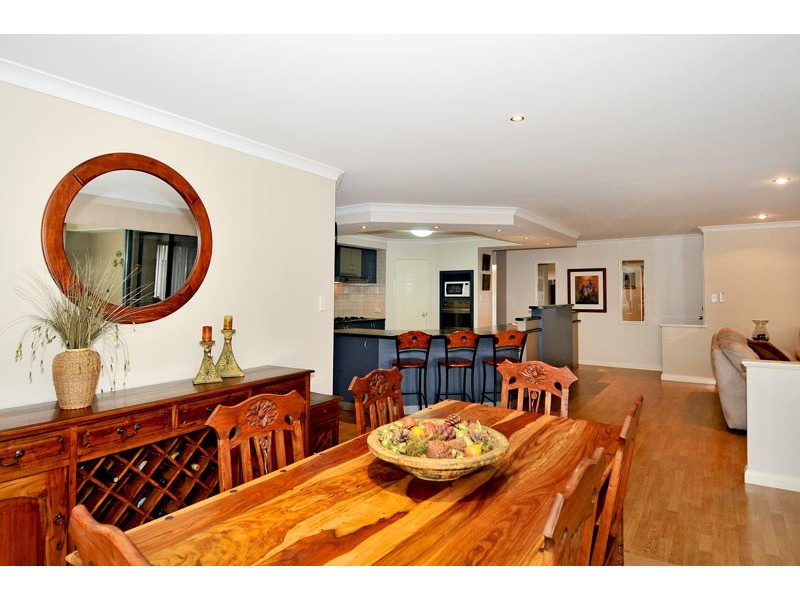 12 Vlamingh Gate, Dudley Park WA 6210