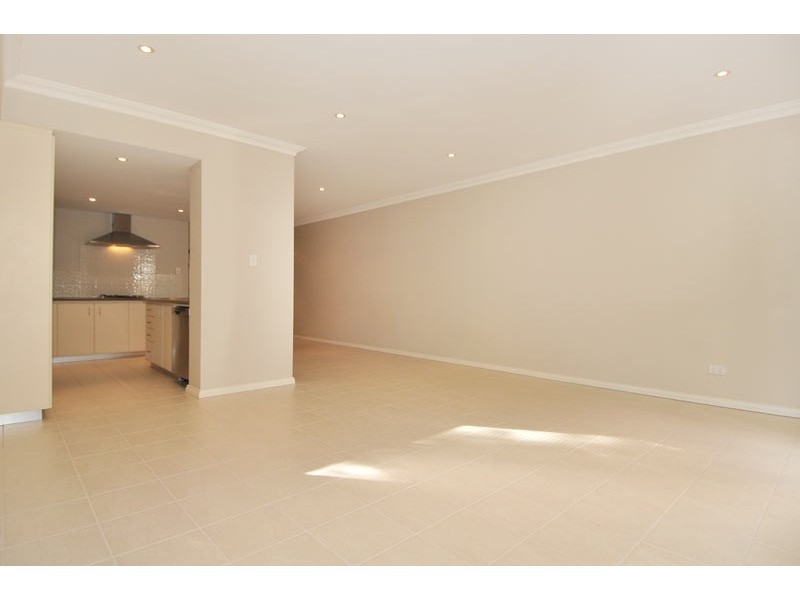 18/79 Sticks Boulevard, Erskine WA 6210
