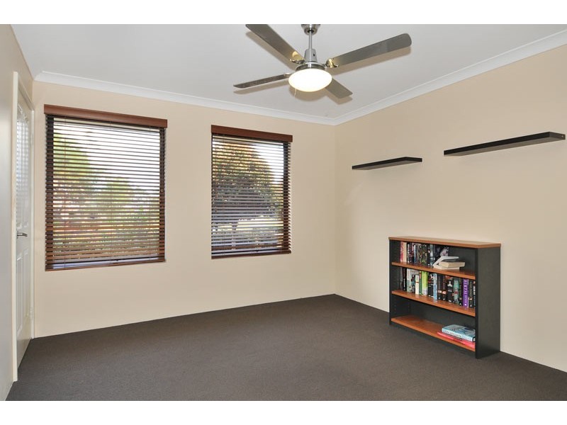 13 Riverina Avenue, Coodanup WA 6210