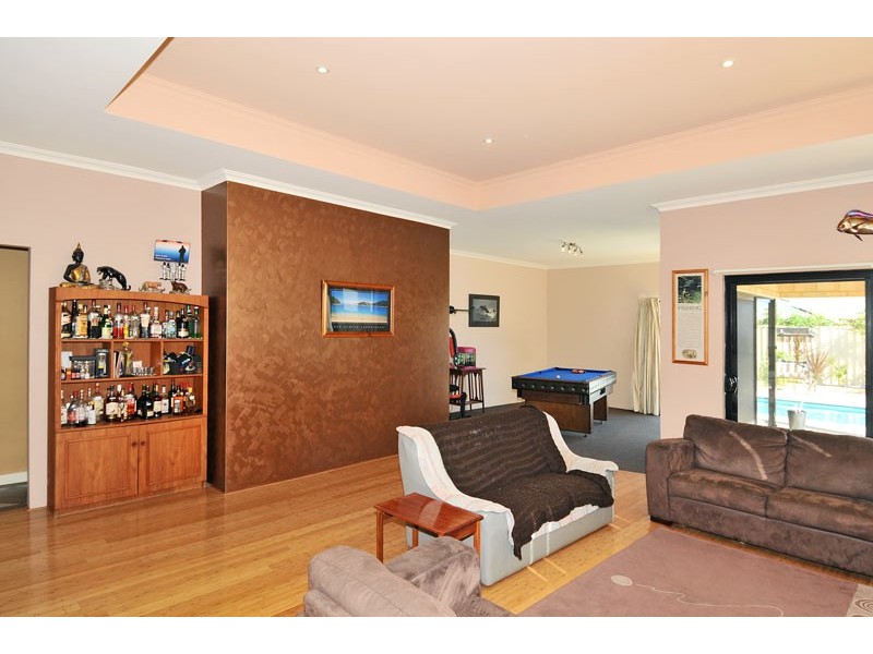 22 Petit Loop, Dudley Park WA 6210