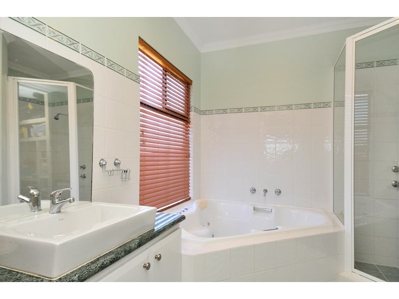 22 Petit Loop, Dudley Park WA 6210