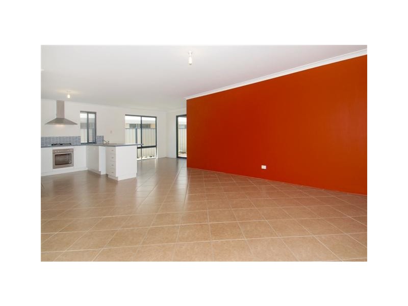 22 Kirkland Way, Meadow Springs WA 6210