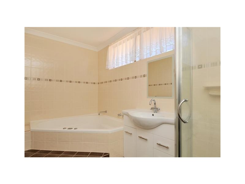 6 Ninda Close, Coodanup WA 6210