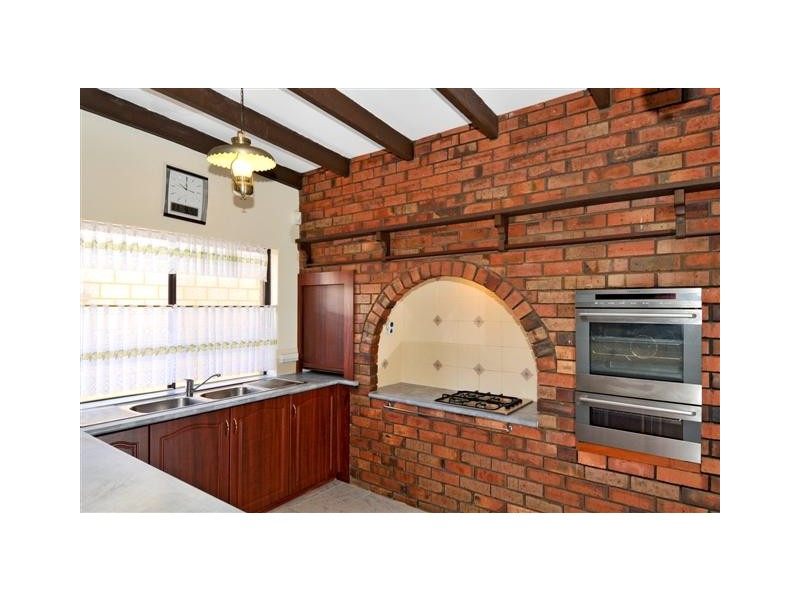 6 Ninda Close, Coodanup WA 6210