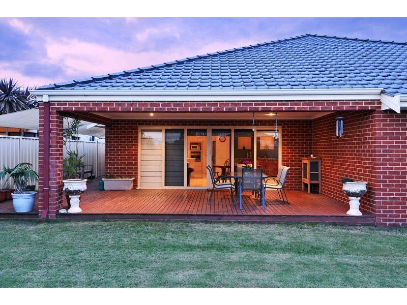 33 Lord Hobart Drive, Madora Bay WA 6210