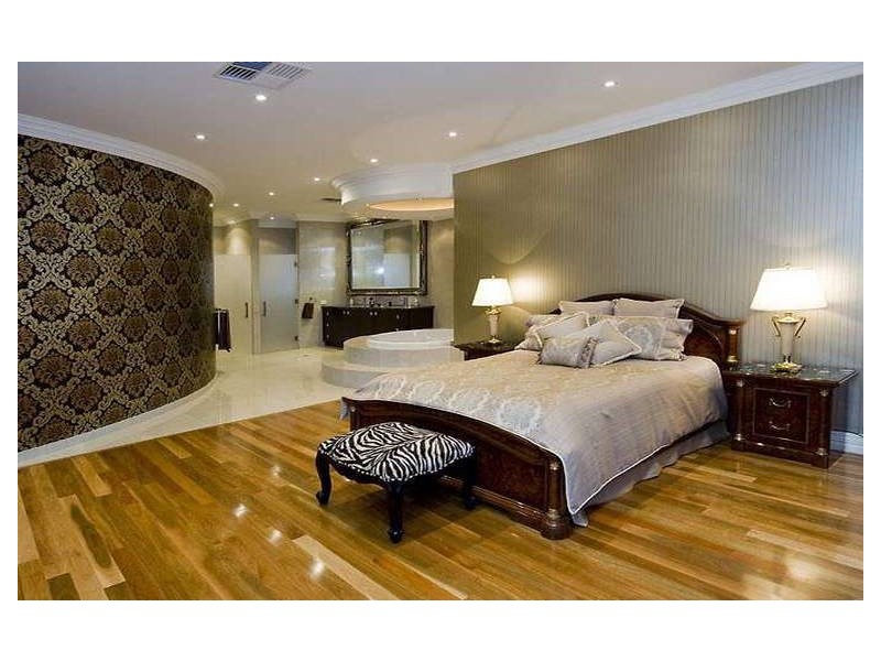 11 Syrenka Turn, Halls Head WA 6210