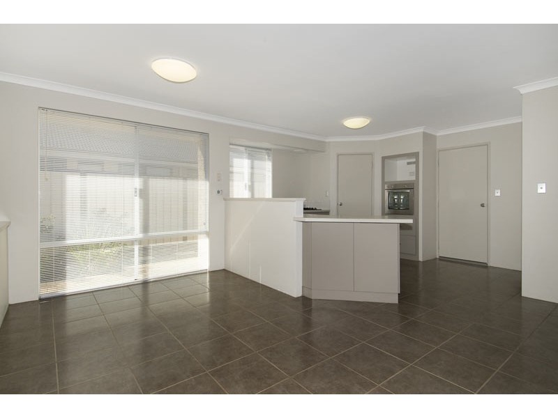 117 Meadow Springs Drive, Meadow Springs WA 6210