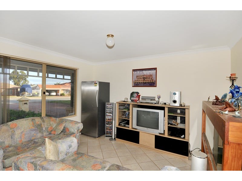 48 Abbottswood Parkway, Erskine WA 6210