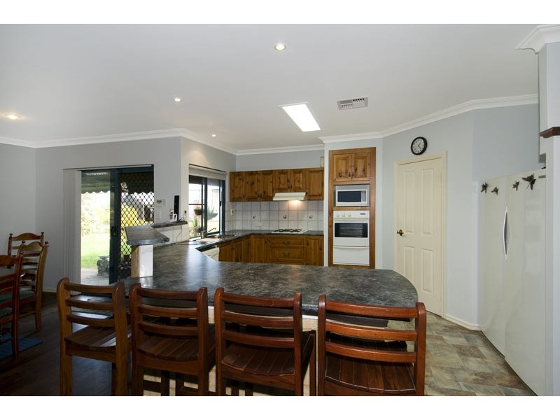 14 Riverland Drive, Stake Hill WA 6210