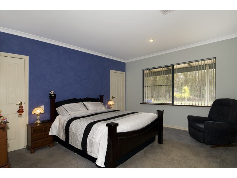 14 Riverland Drive, Stake Hill WA 6210