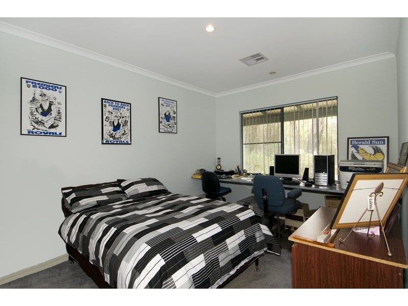 14 Riverland Drive, Stake Hill WA 6210