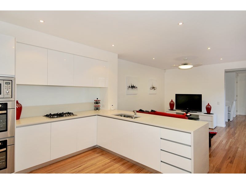 76 Lakewood Parkway, Coodanup WA 6210