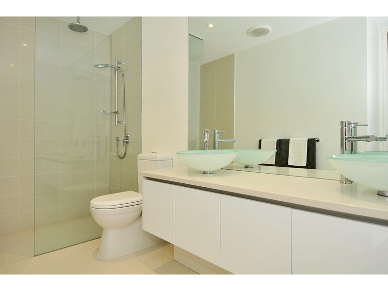 76 Lakewood Parkway, Coodanup WA 6210