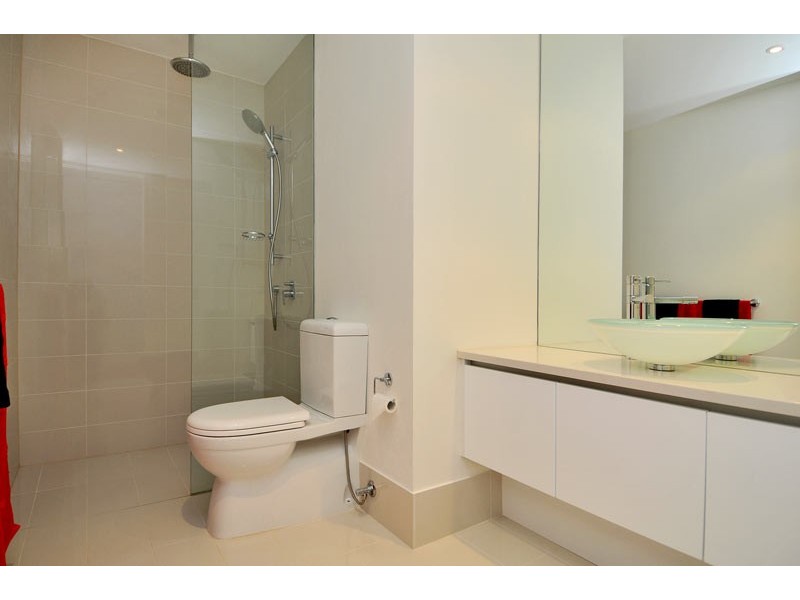 76 Lakewood Parkway, Coodanup WA 6210