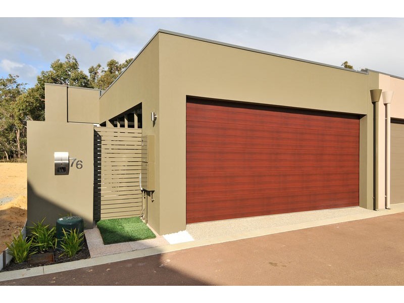 76 Lakewood Parkway, Coodanup WA 6210