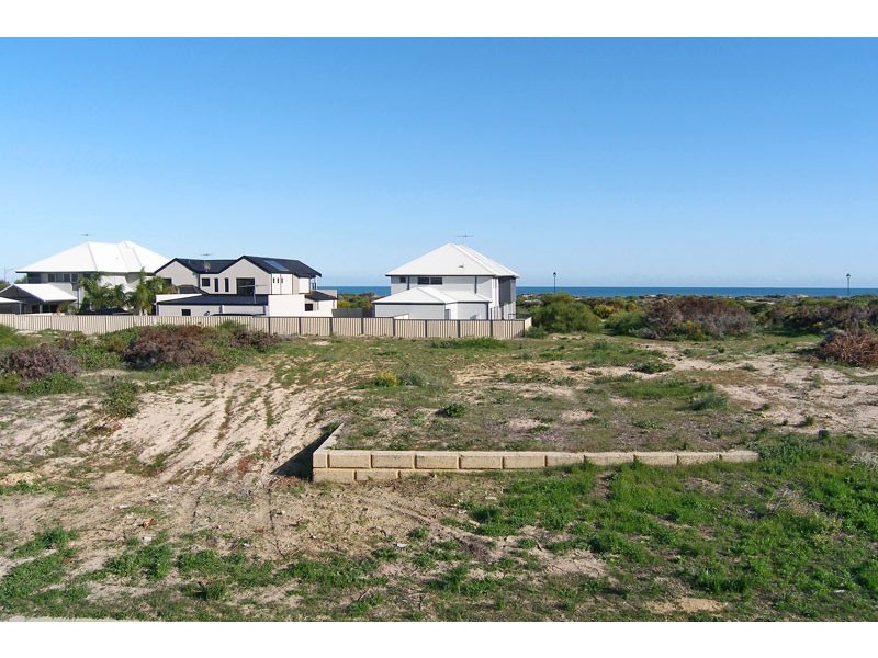37 Indiana Parade, Singleton WA 6175