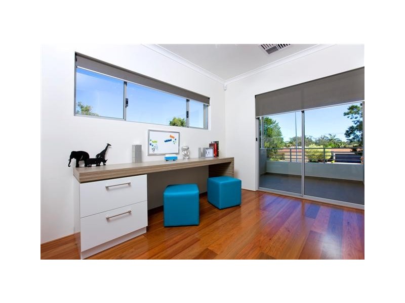 60 Sticks Boulevard, Erskine WA 6210