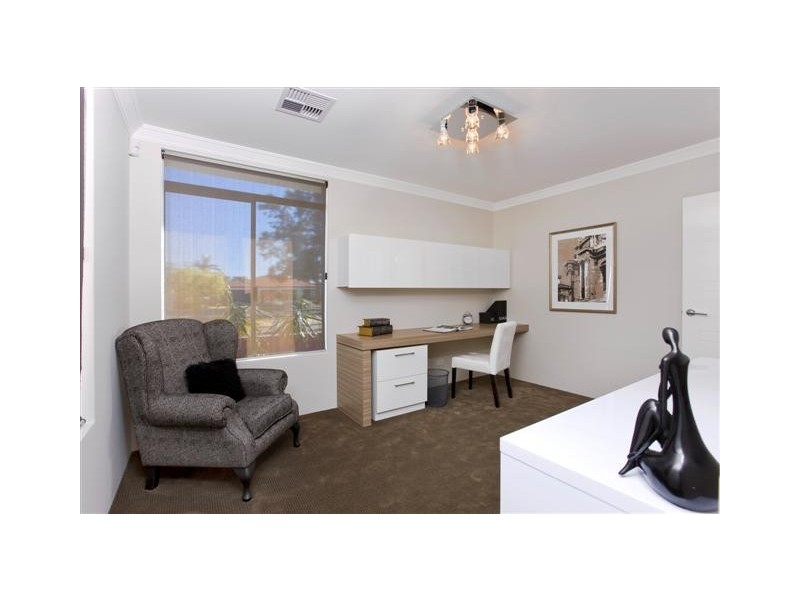 60 Sticks Boulevard, Erskine WA 6210