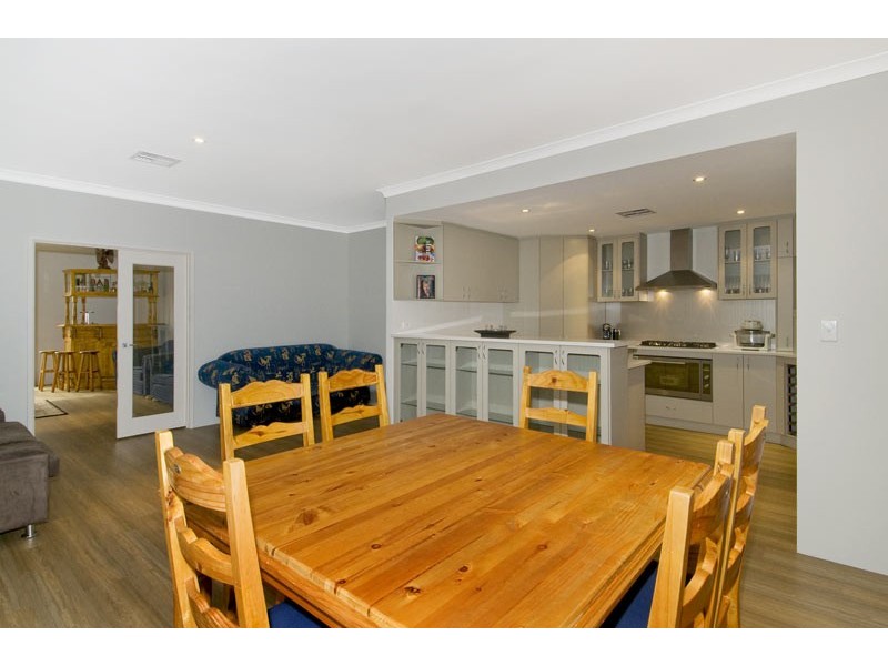 17 Eglinton Terrace, Dudley Park WA 6210