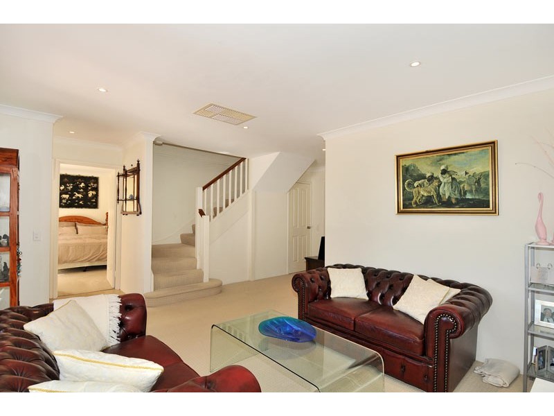 52 McLarty Road, Halls Head WA 6210