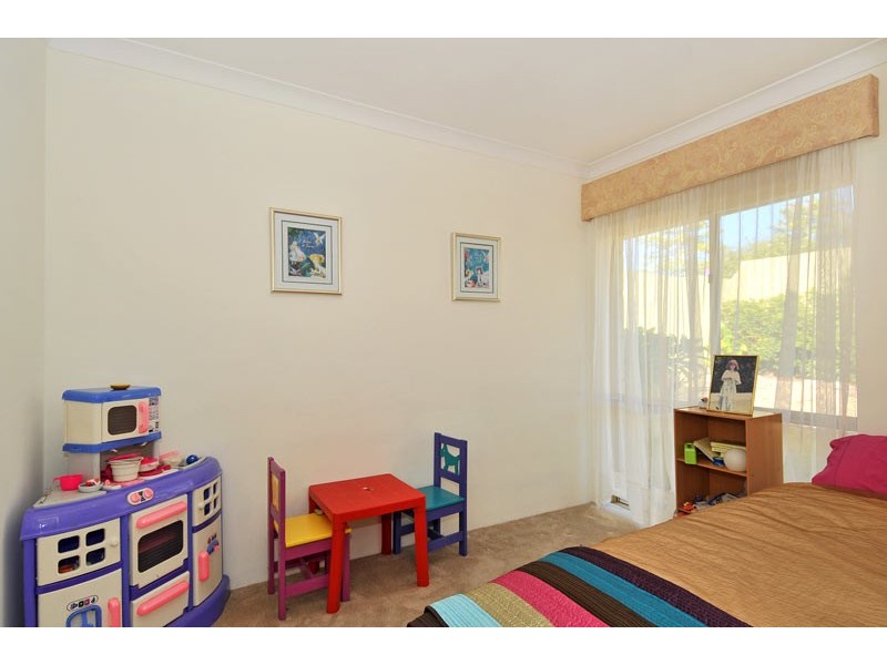 52 McLarty Road, Halls Head WA 6210