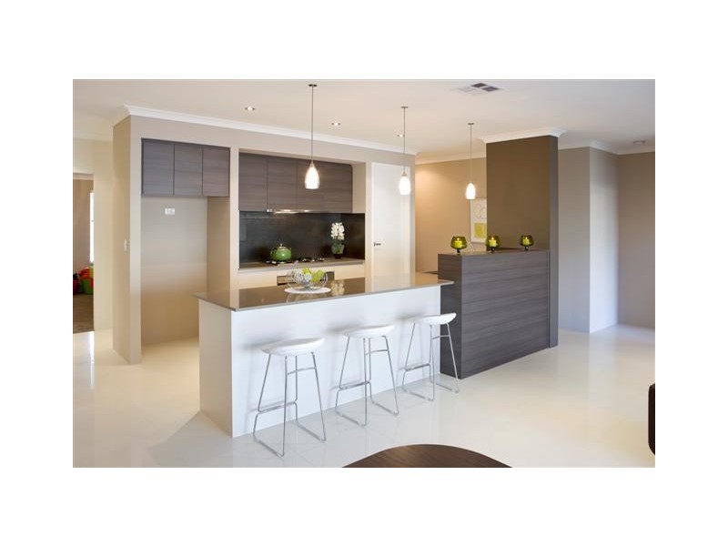 18 Glendale Street, Meadow Springs WA 6210