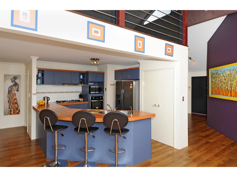 11 Keppel Mews, Halls Head WA 6210