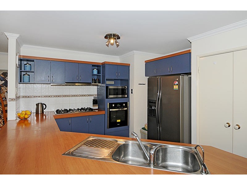 11 Keppel Mews, Halls Head WA 6210